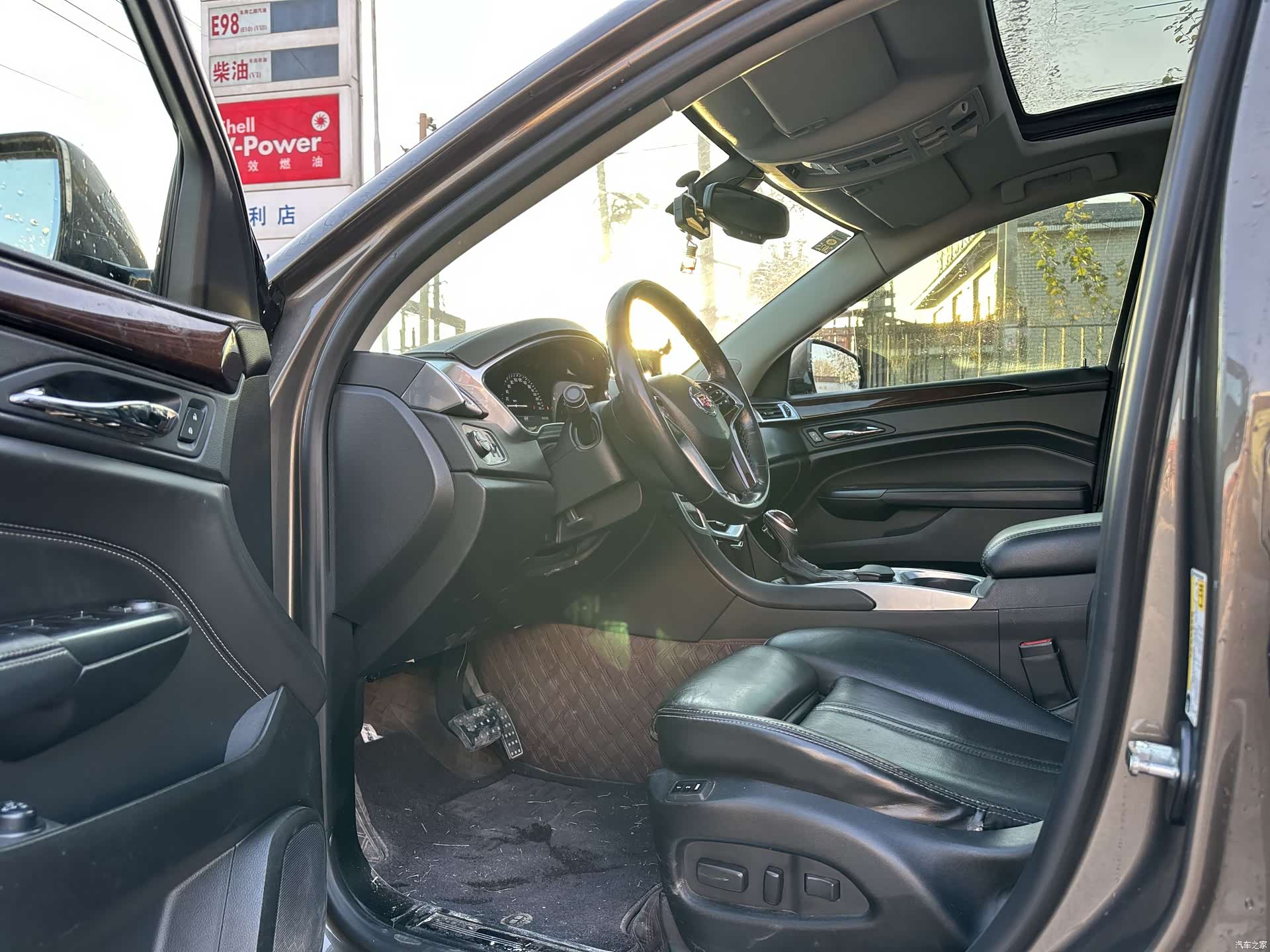 Cadillac SRX, 2014 4