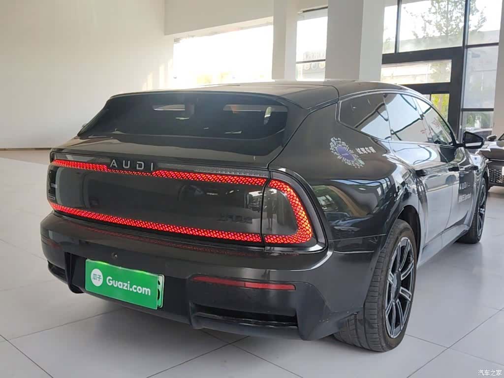 Audi TT, 2025 7