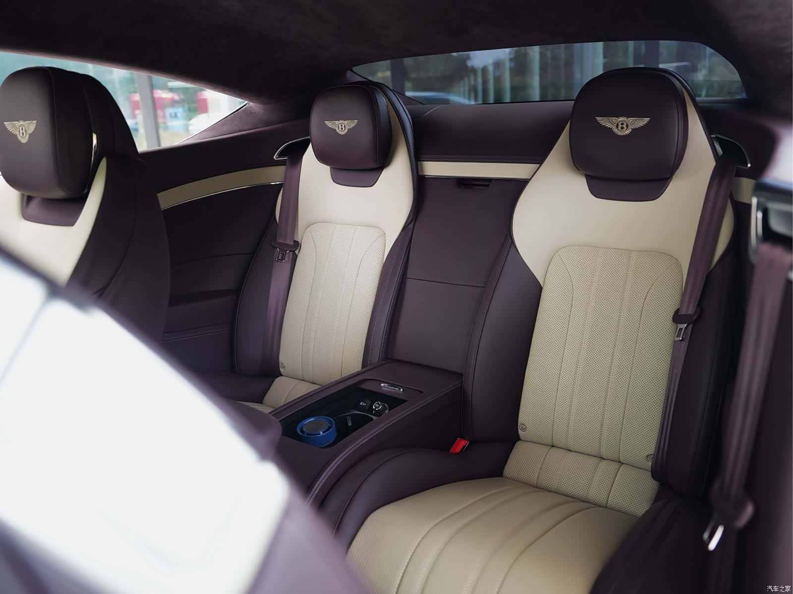 Bentley Continental GT, 2020 12