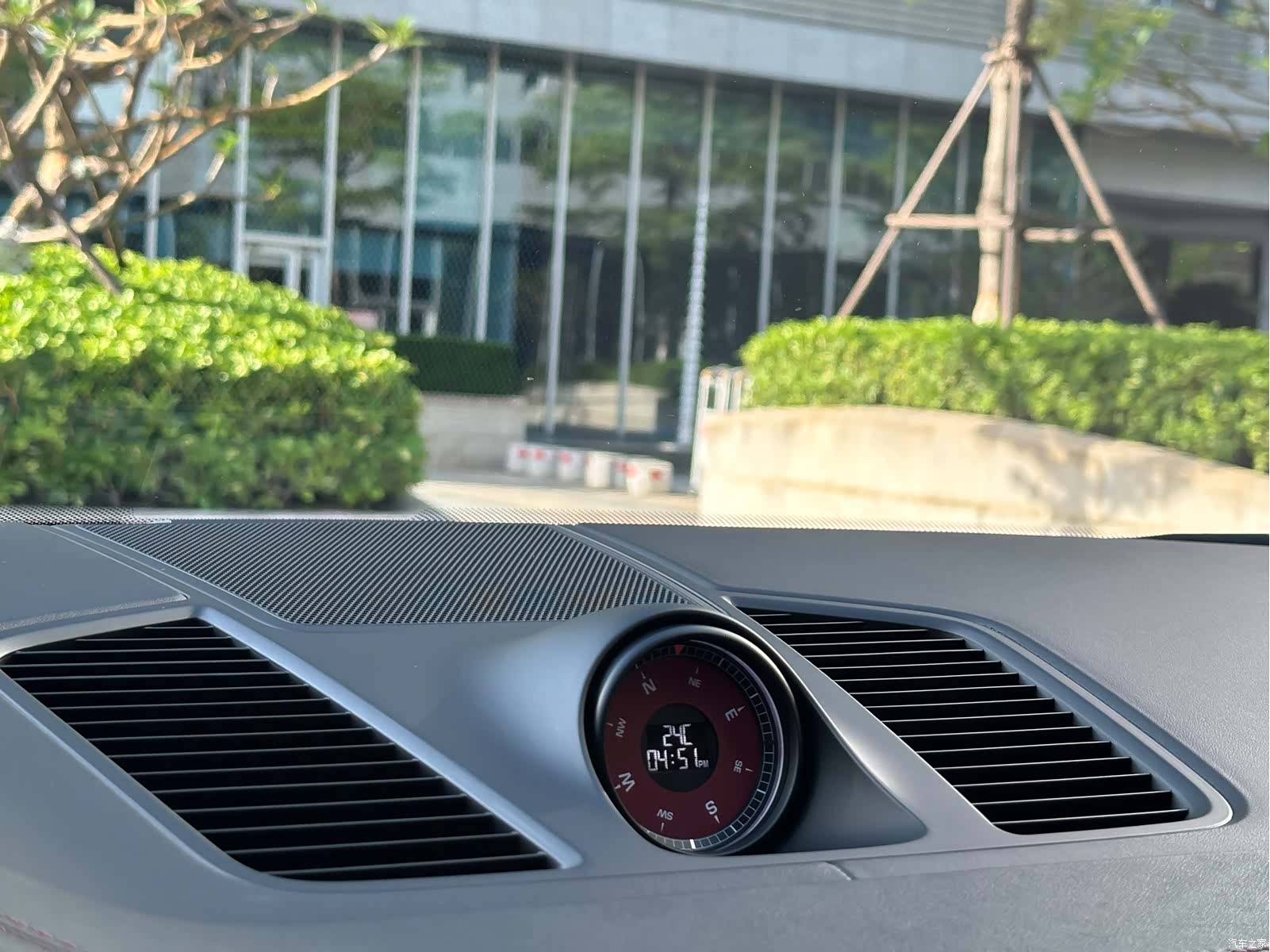 Porsche Cayenne, 2023 12