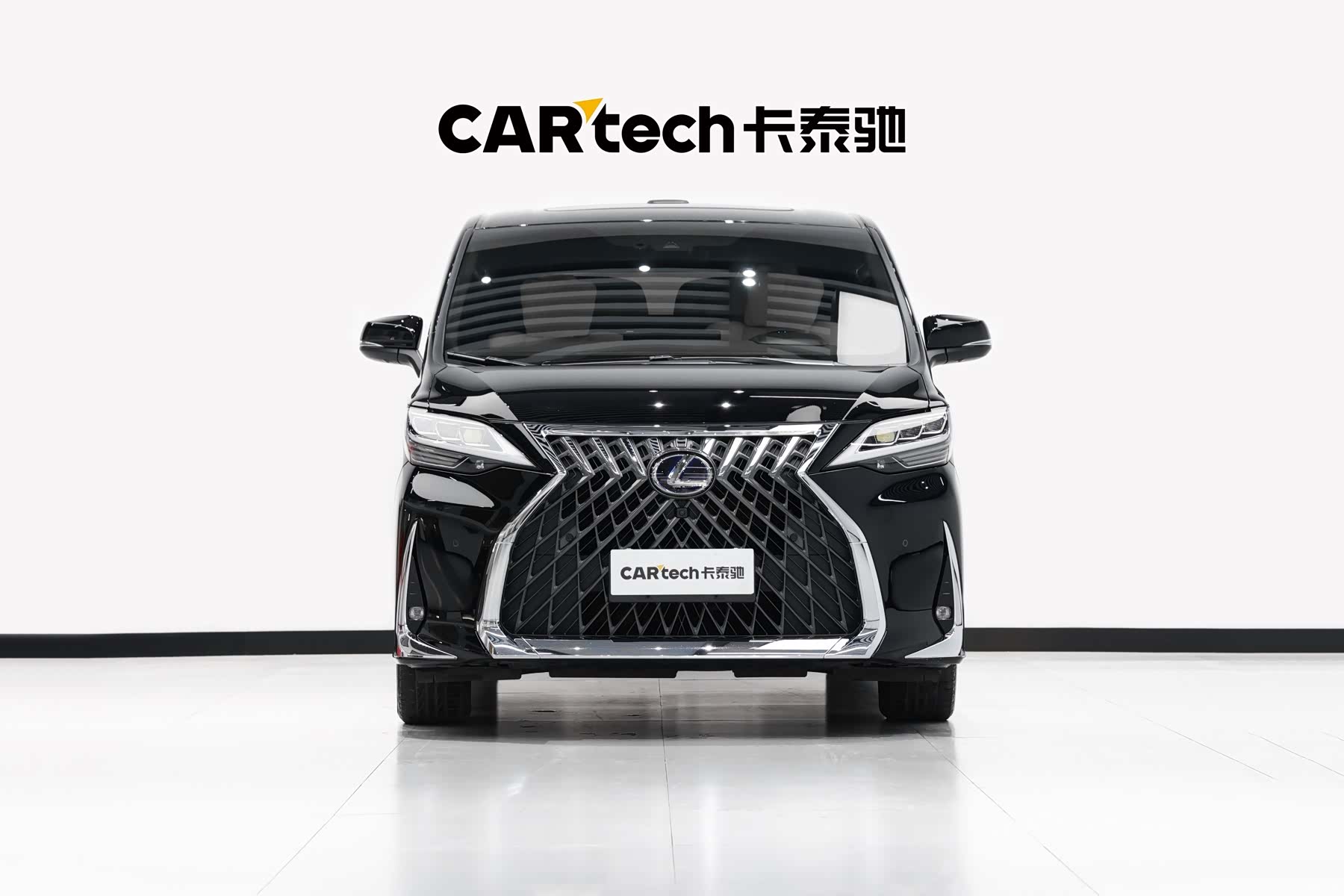 Lexus LM, 2022 2