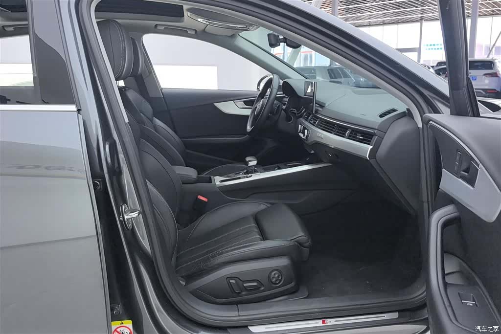 Audi A4L, 2021 8