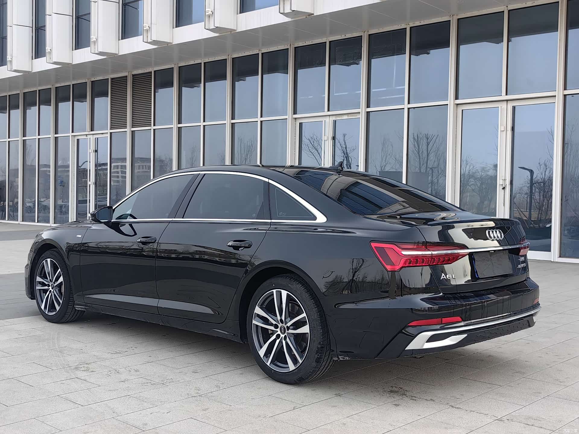 Audi A6L, 2022 6