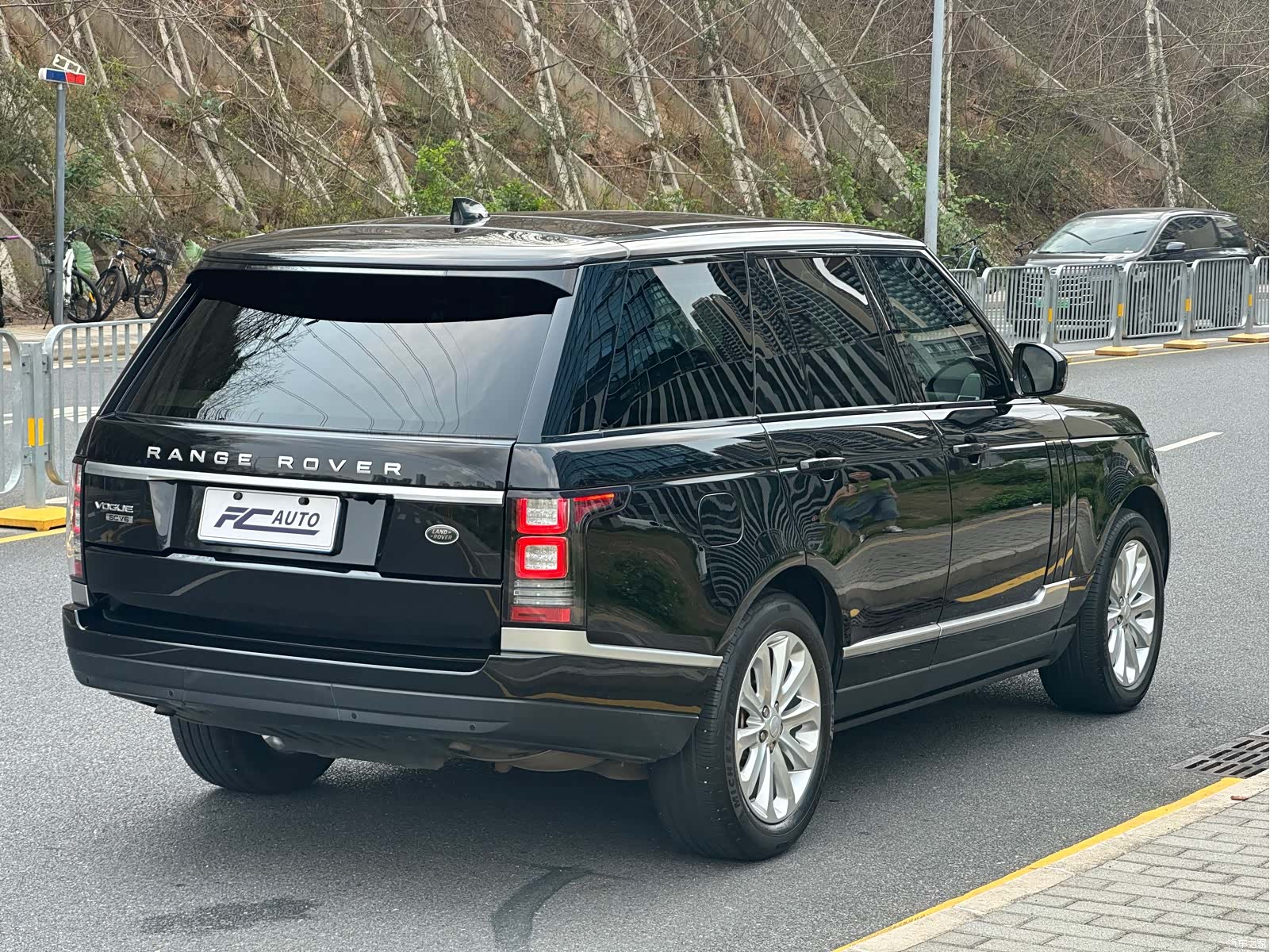 Land Rover Range Rover, 2017 все фото