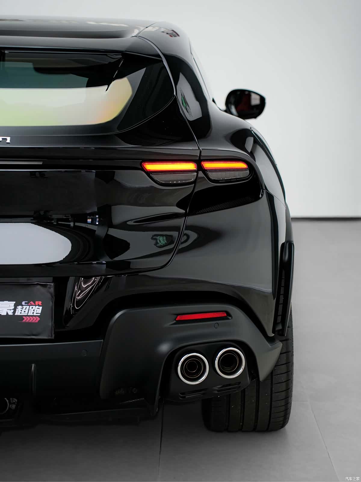 Ferrari Purosangue, 2024 32