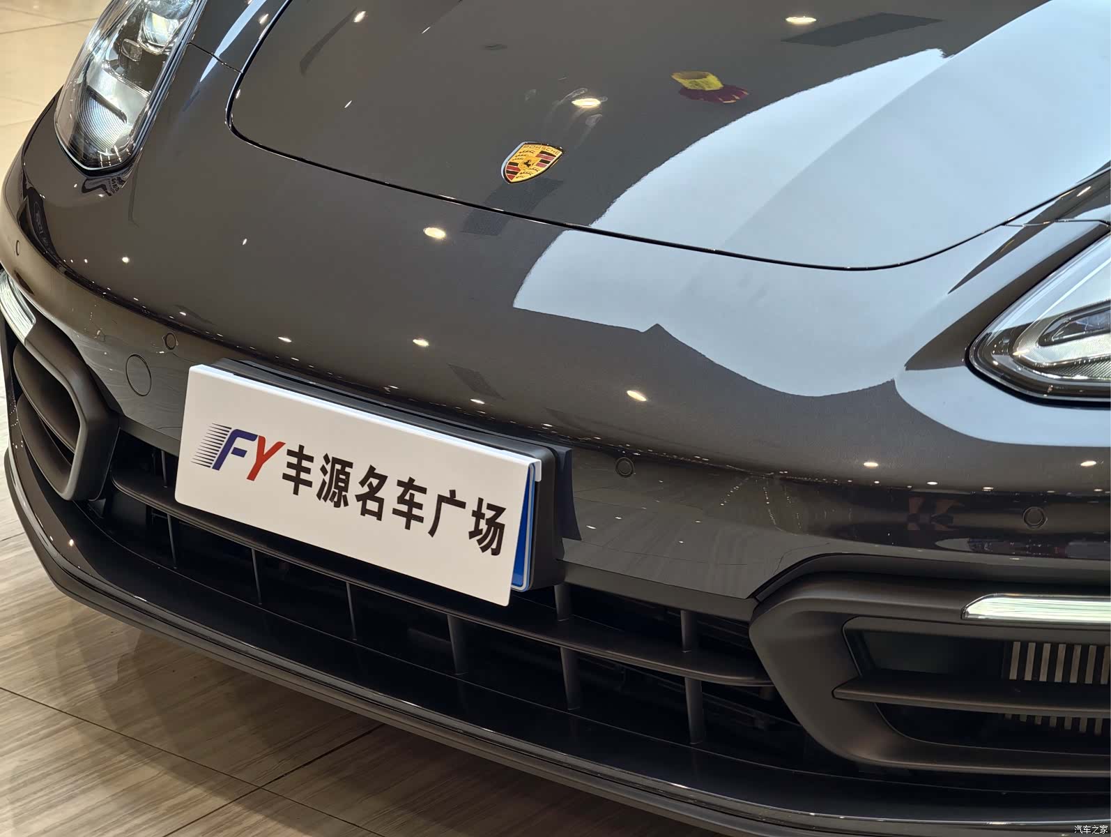 Porsche Panamera, 2023 23