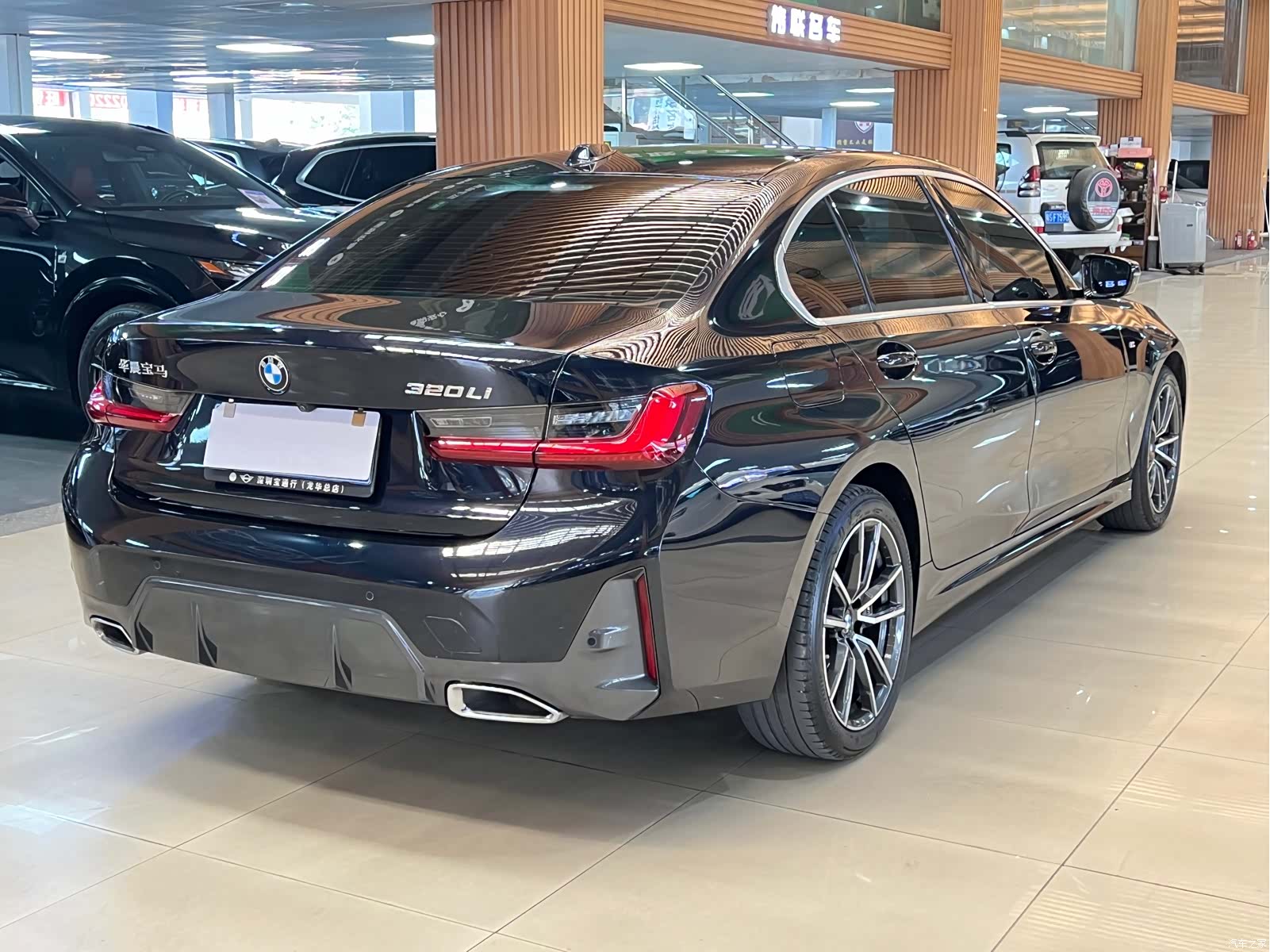 BMW 3 Series, 2024 22