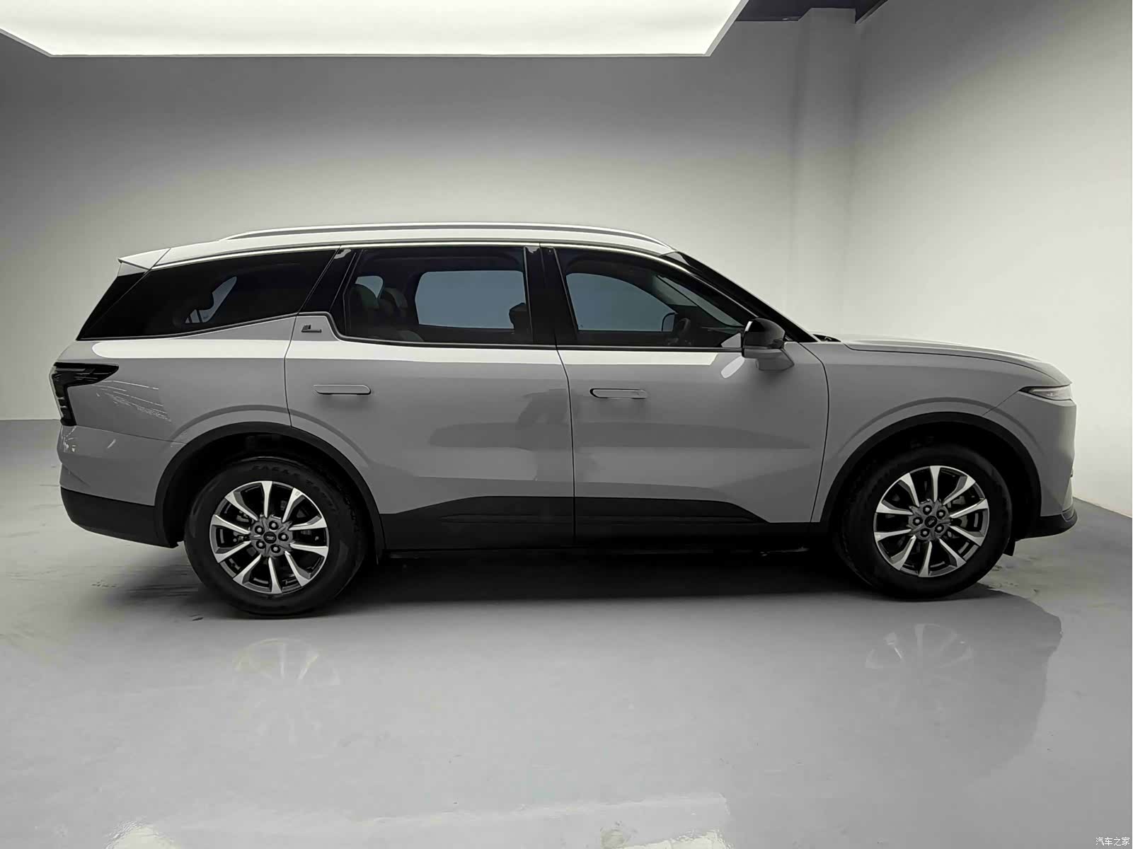 Ford Edge L, 2023 14