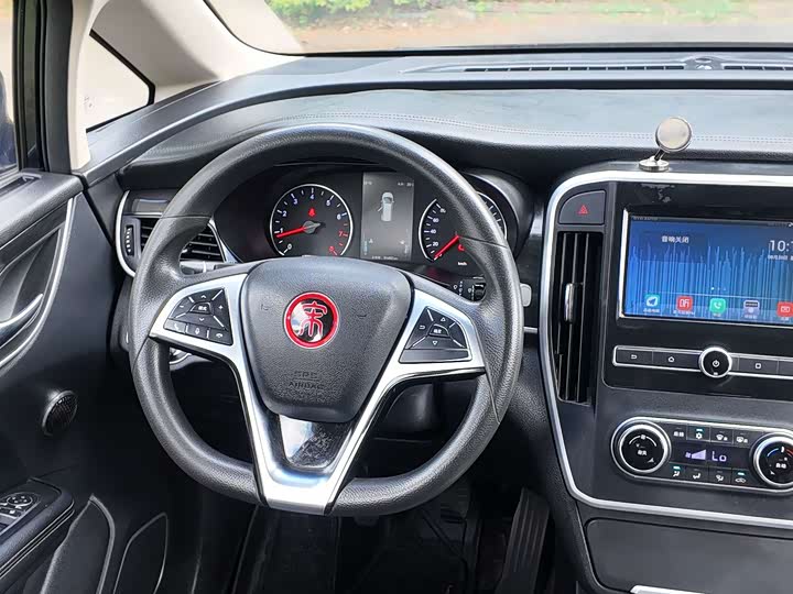 BYD Song MAX 2017 1.5T МКПП zhi lian Люкс 7 seats