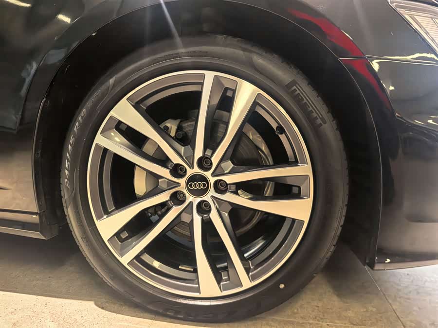 Audi A6L 2024, фото 4