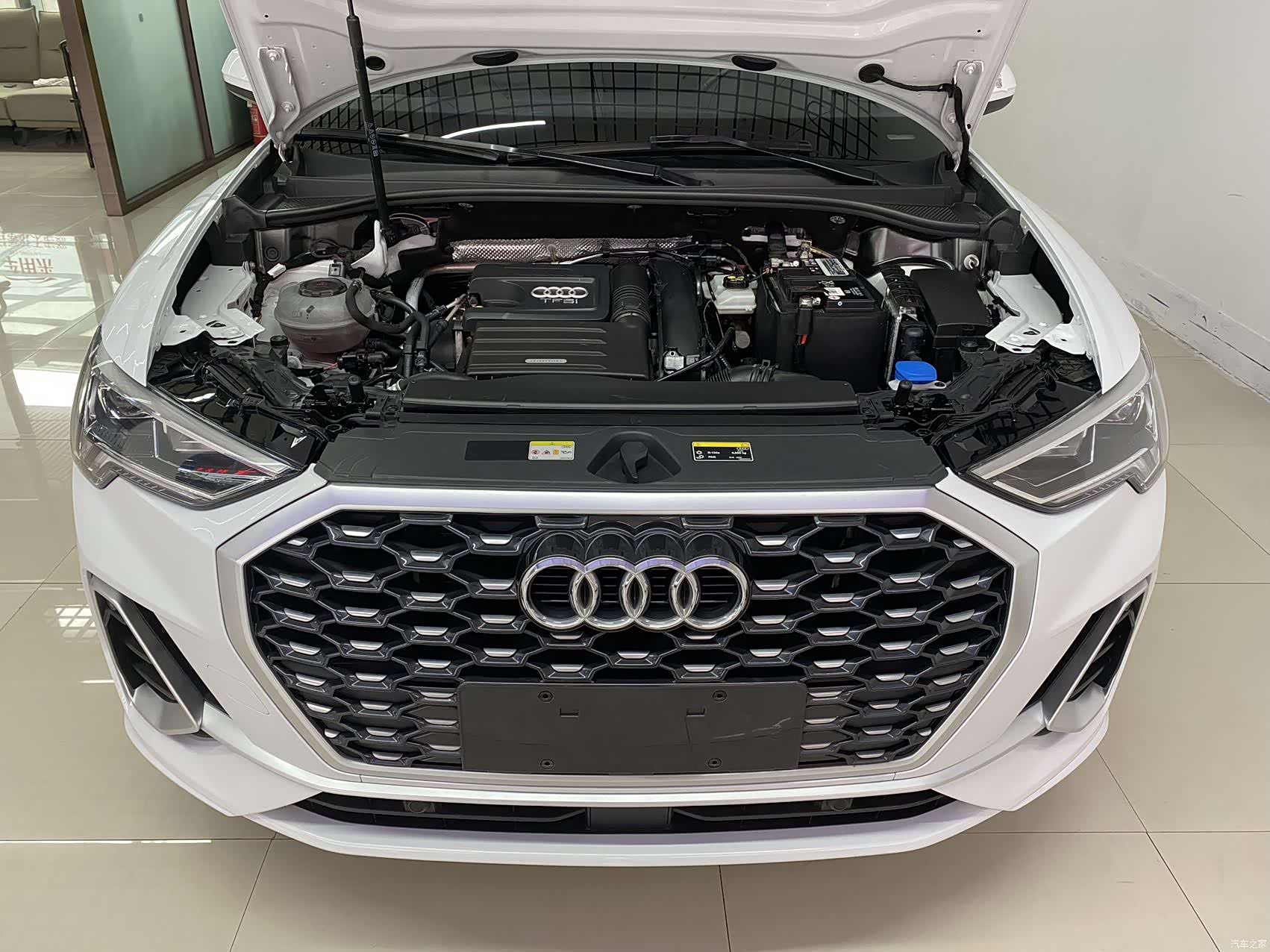 Audi Q3, 2022 22