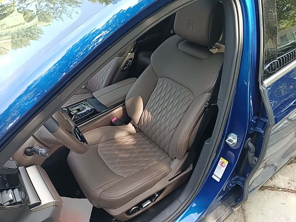 BYD Han, 2022 15