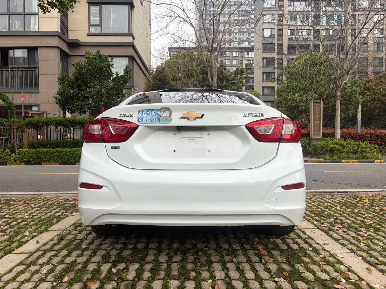 Chevrolet 320, 2018 все фото