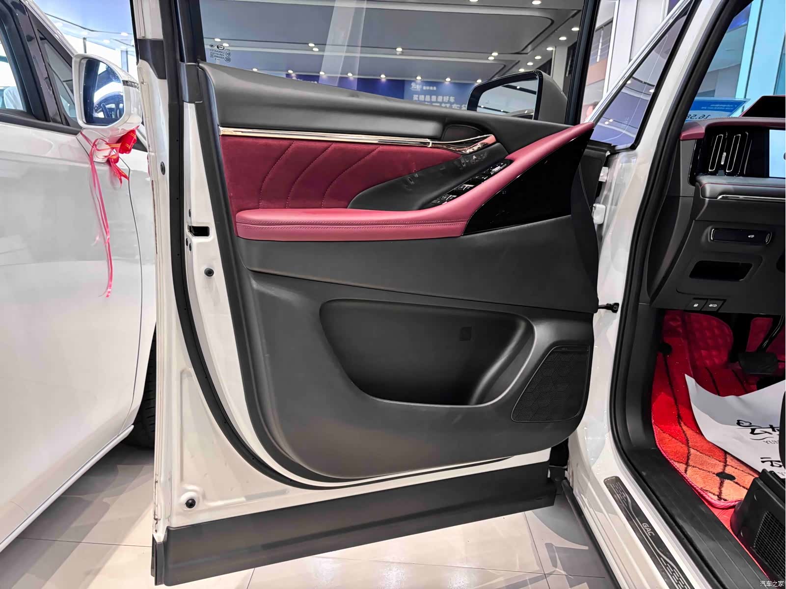 Trumpchi M8, 2023 все фото