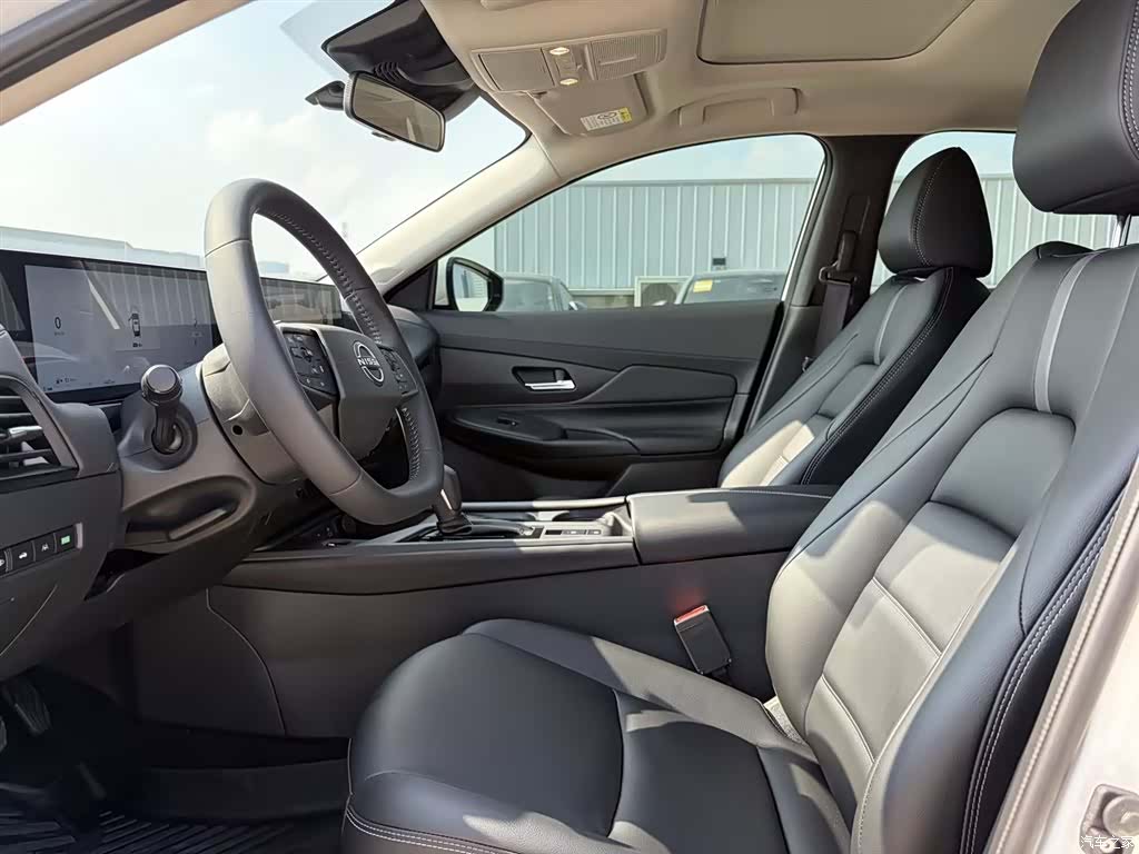 Nissan Sylphy, 2026 11