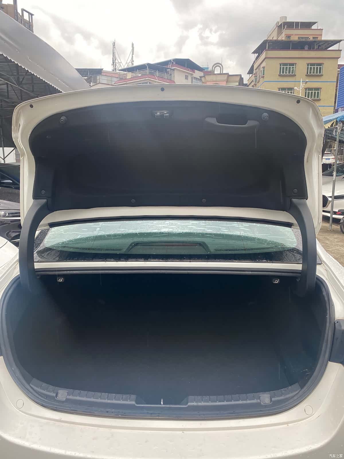 Mazda Mazda3, 2022 18