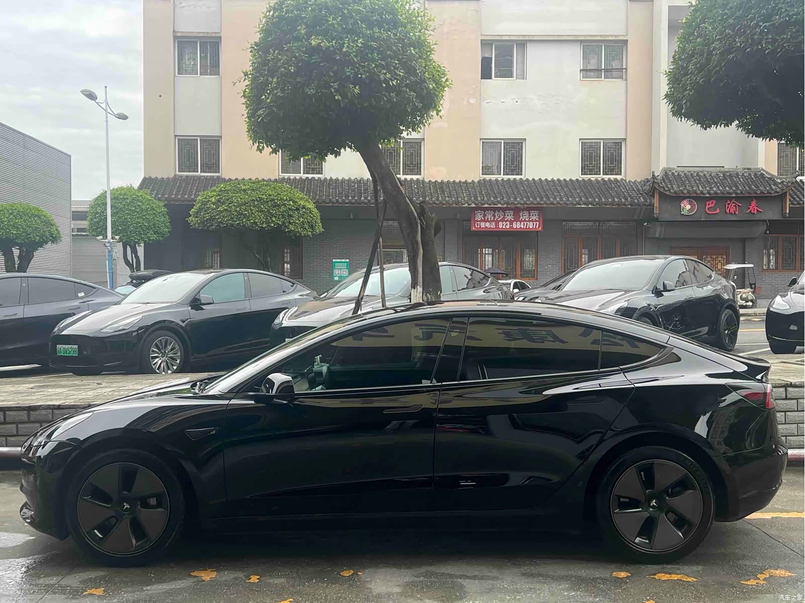 Tesla Model 3, 2023 4