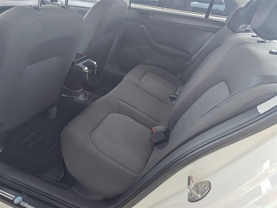 Volkswagen Santana