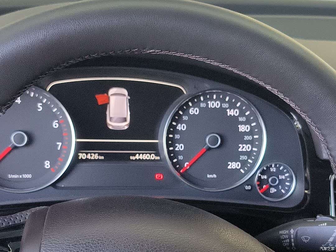 Volkswagen Touareg, 2018 12