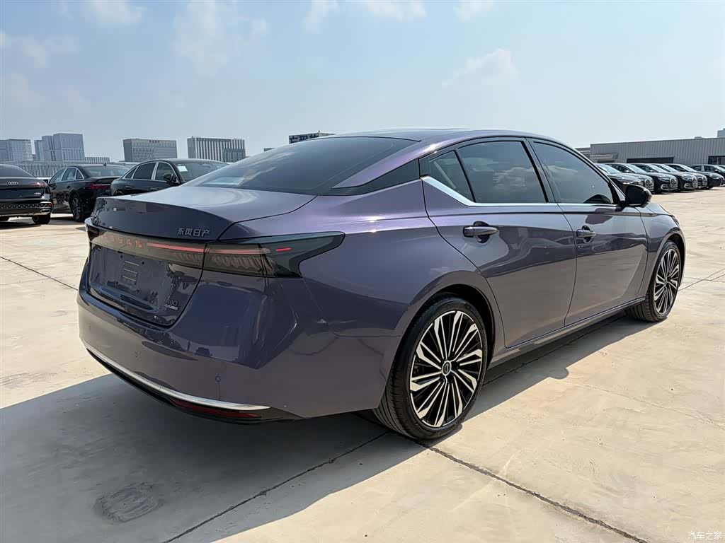 Nissan Teana, 2025 6
