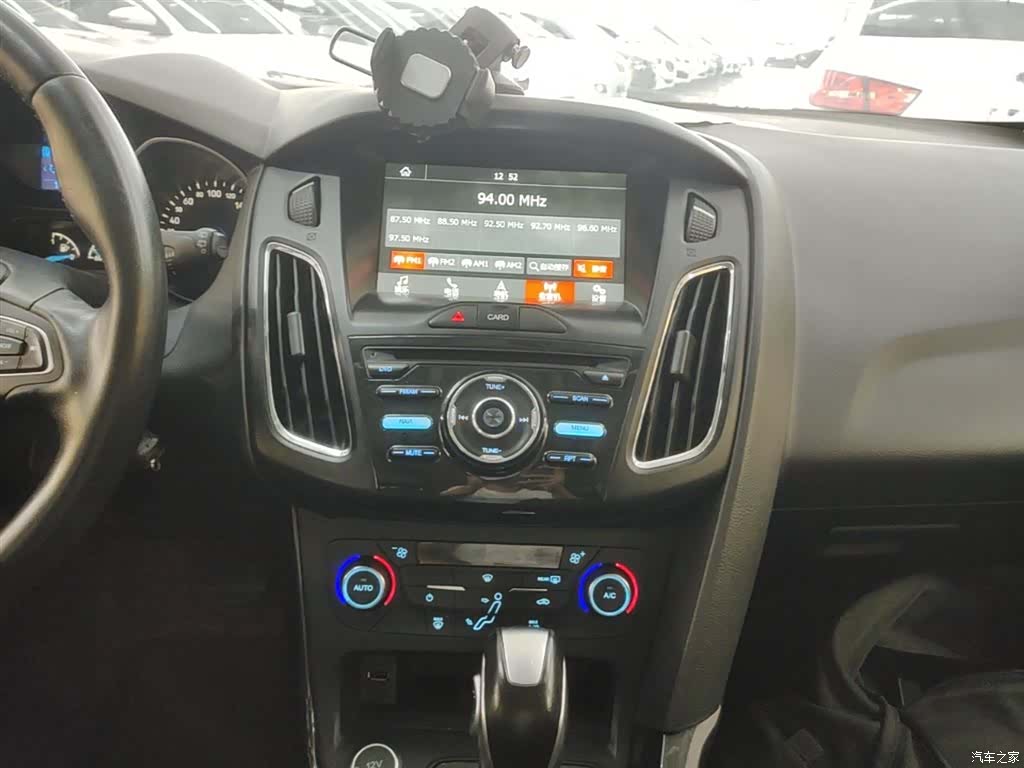 Ford Focus, 2017 13