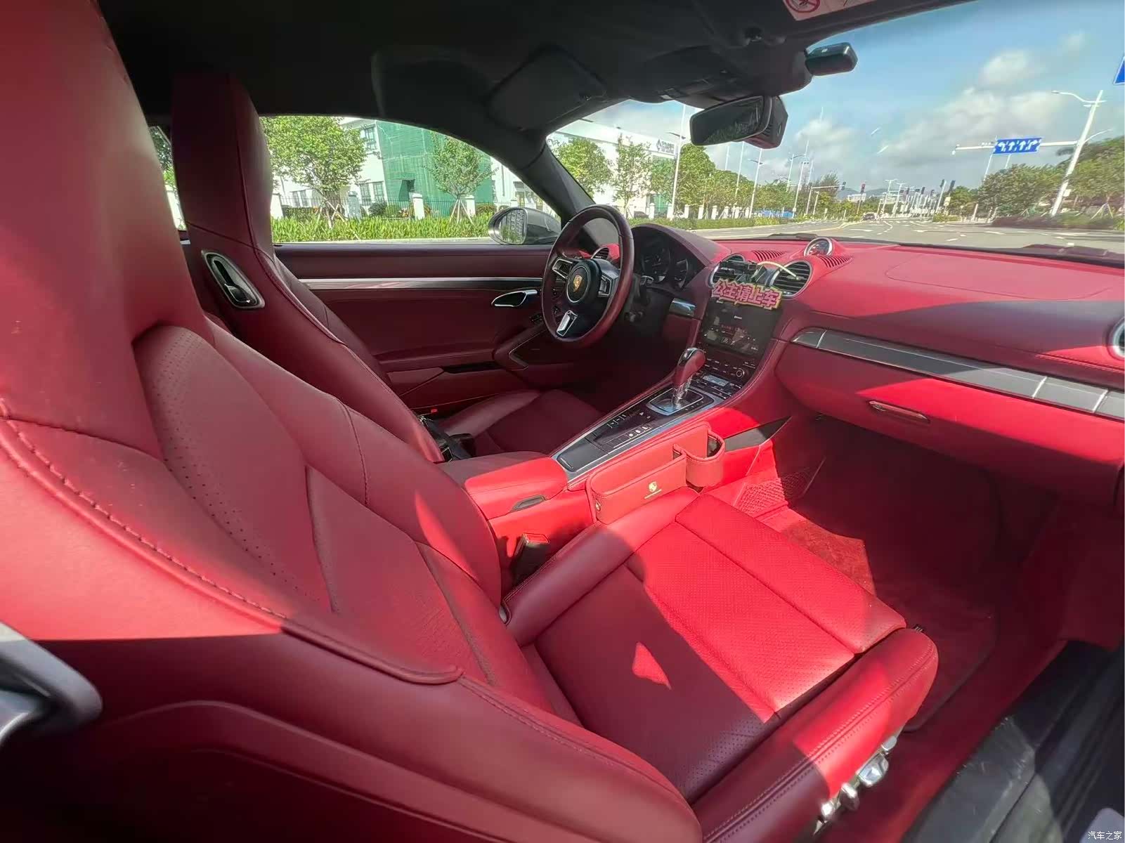Porsche Cayman, 2019 6