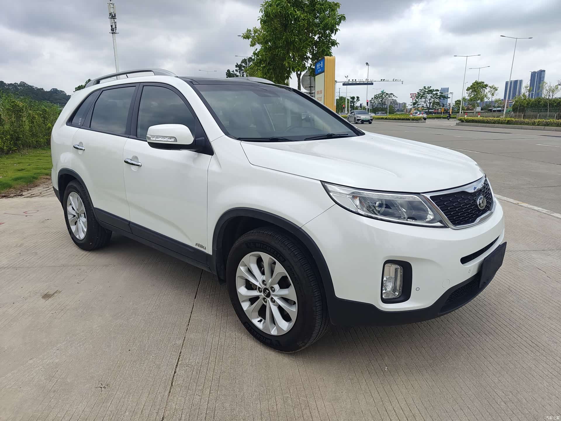 Kia 5, 2013 3