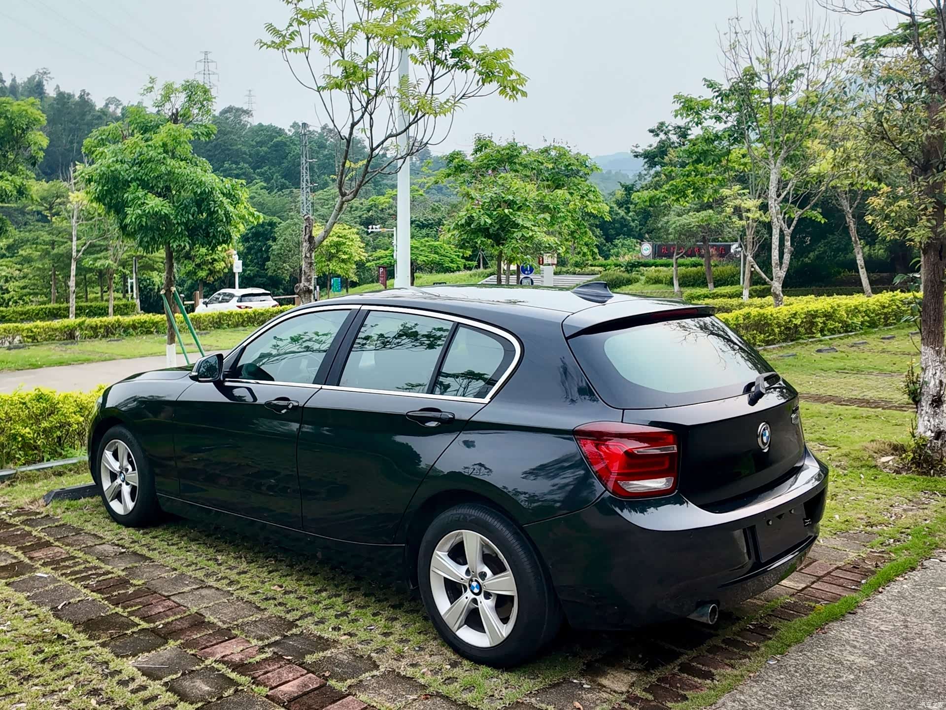 BMW 1 Series, 2012 11