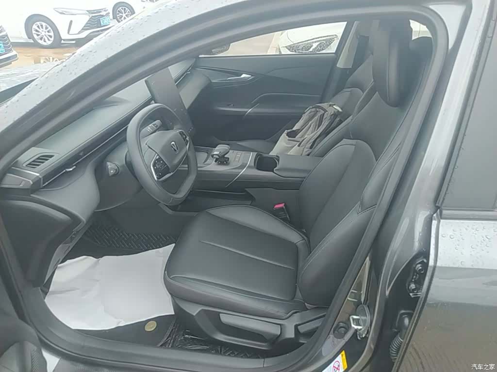 Changan NE, 2024 15