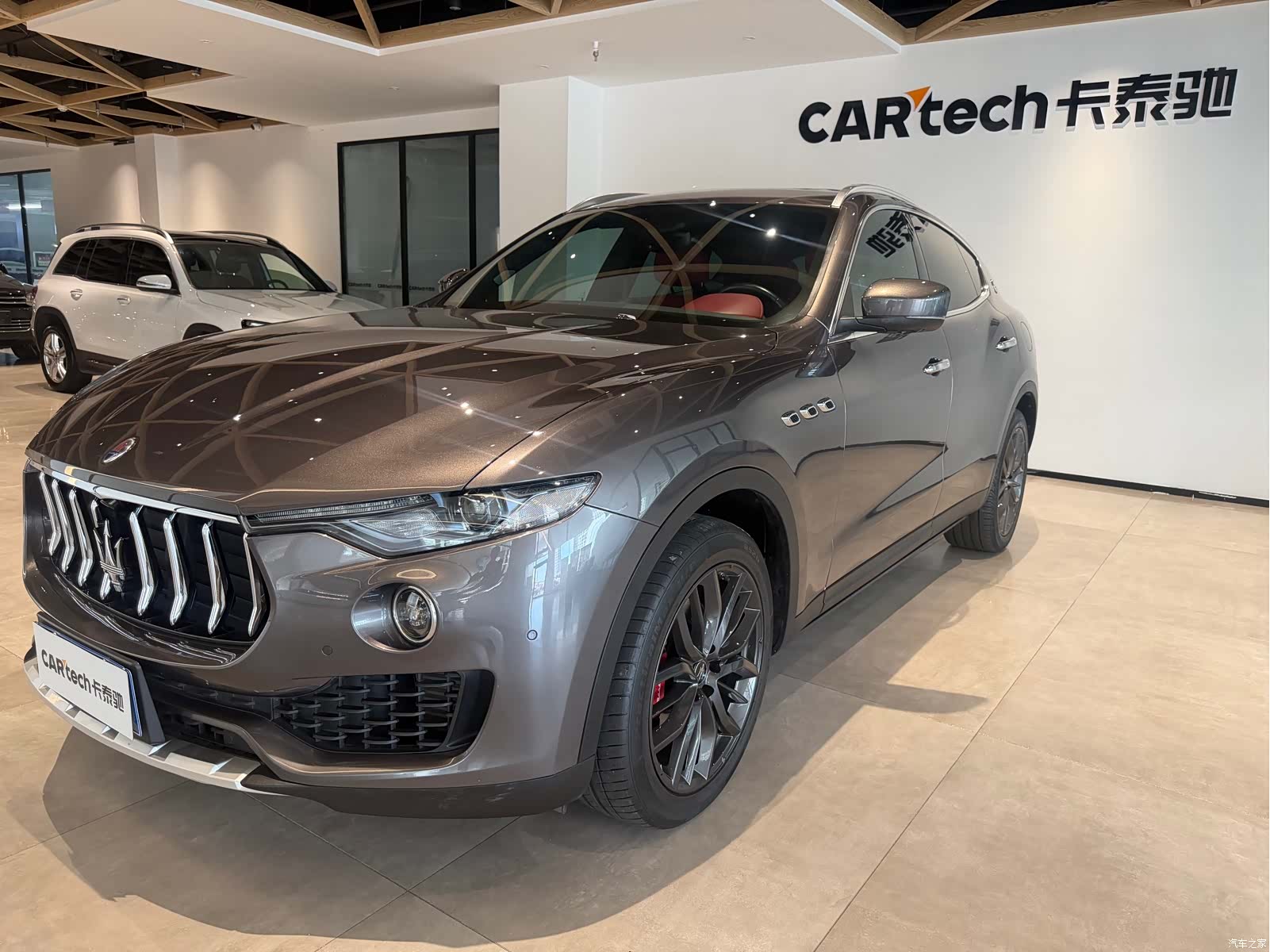 Maserati Levante, 2021 2