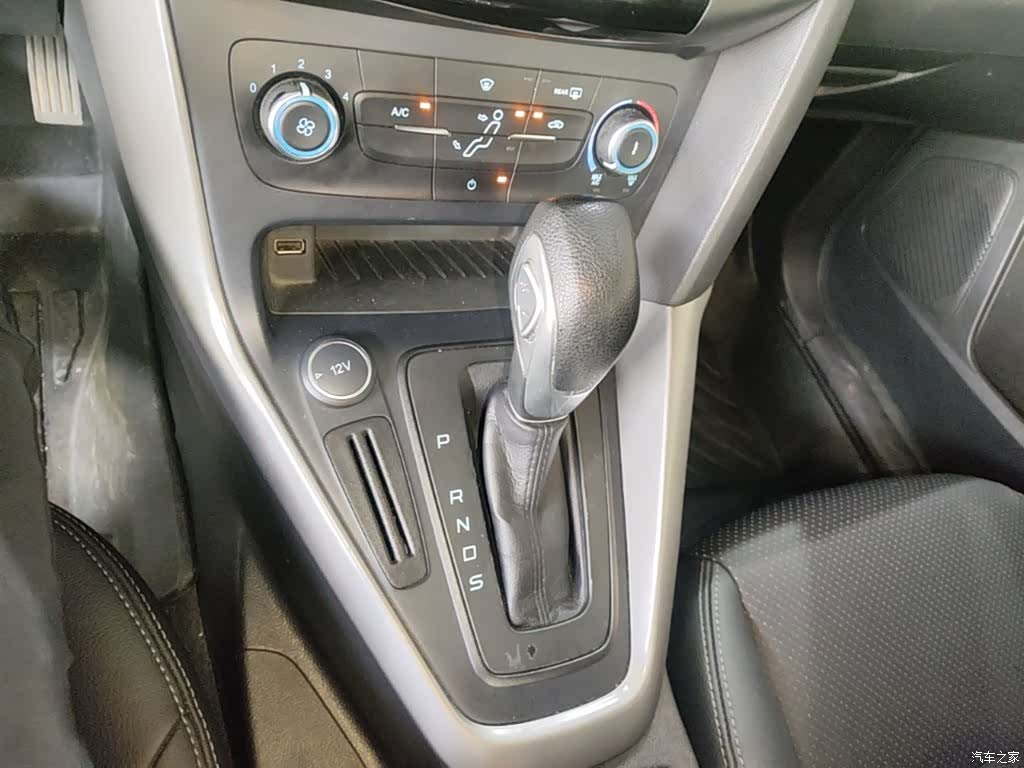 Ford Focus, 2018 14