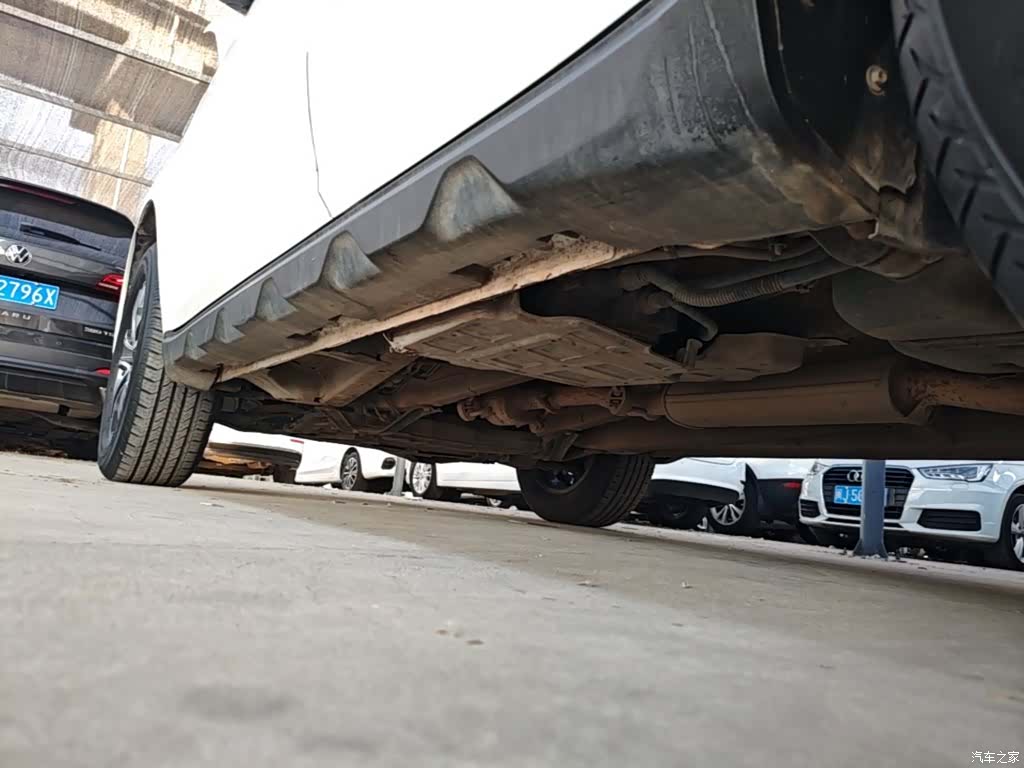 Geely X6, 2019 21