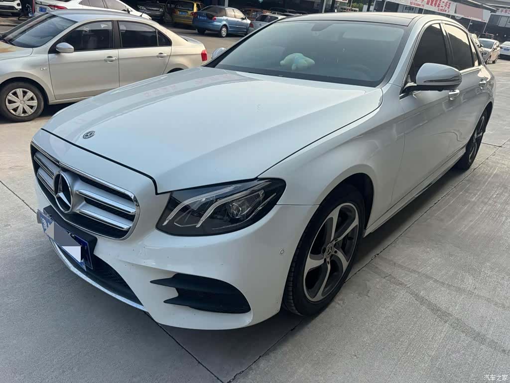 Mercedes-Benz E-Class, 2019 1