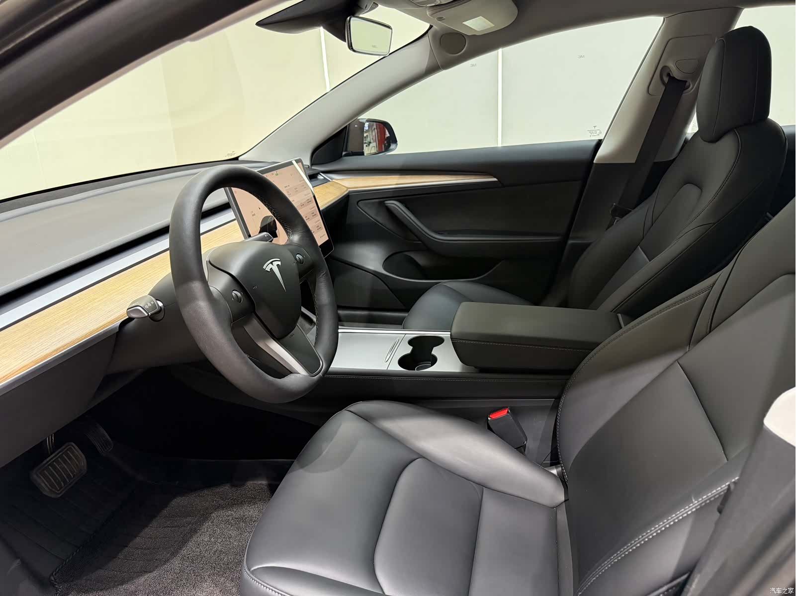 Tesla Model 3, 2022 19
