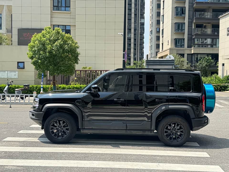 BYD Leopard 5 BYD Leopard 5