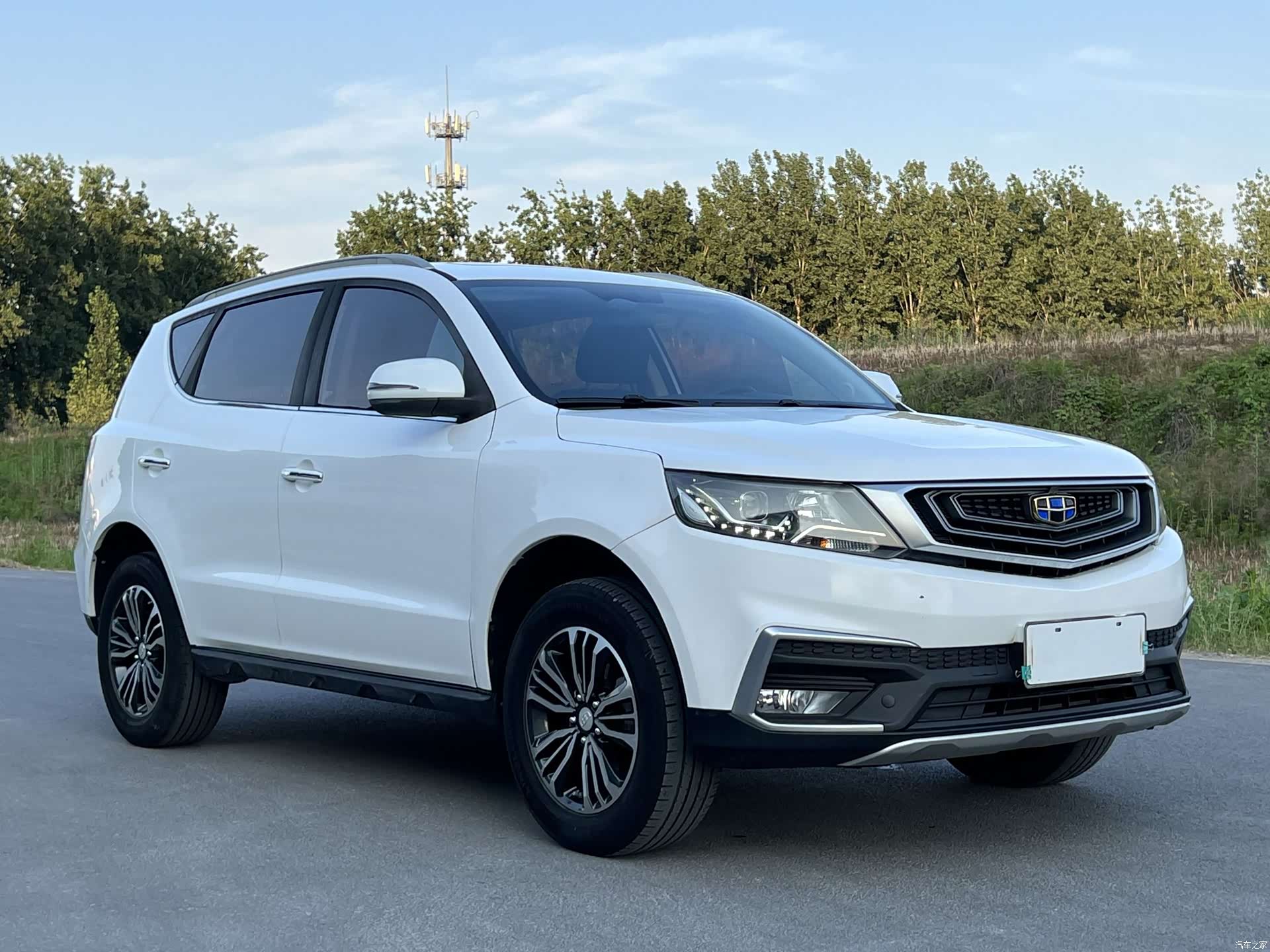 Geely X6, 2018 3