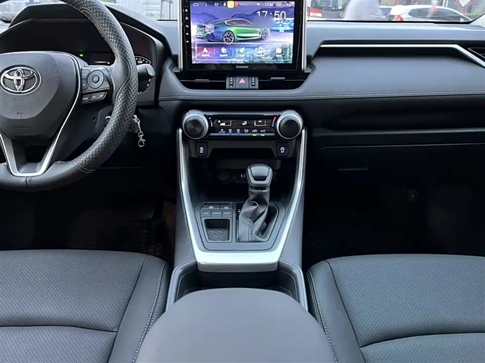 Toyota RAV4 Rongfang