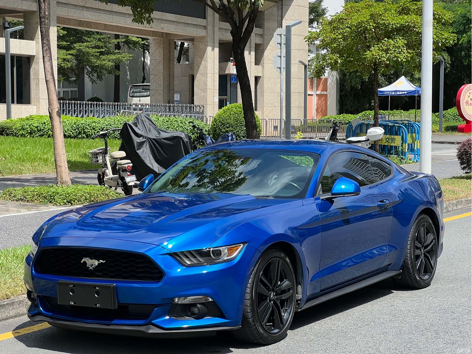 Ford Mustang, 2017 1