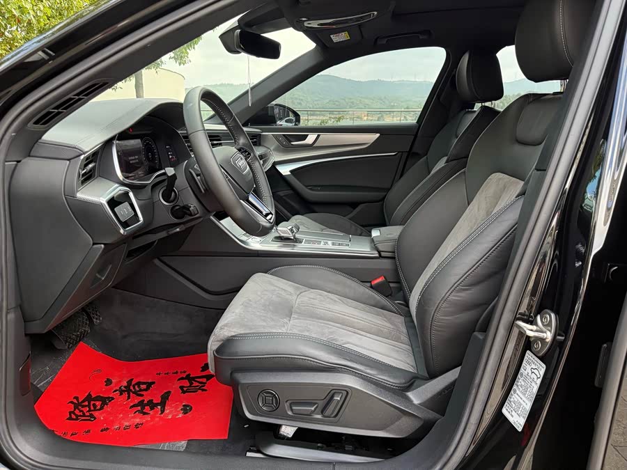 Audi A6L 2020, фото 4