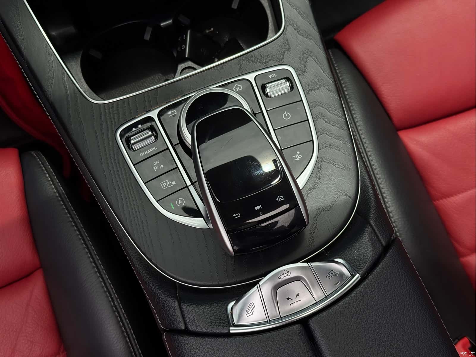 Mercedes-Benz E-Class, 2018 13