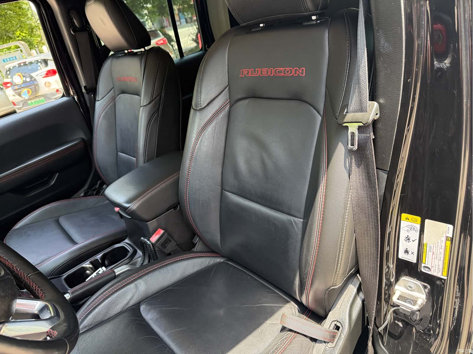 Jeep Wrangler, 2019 21