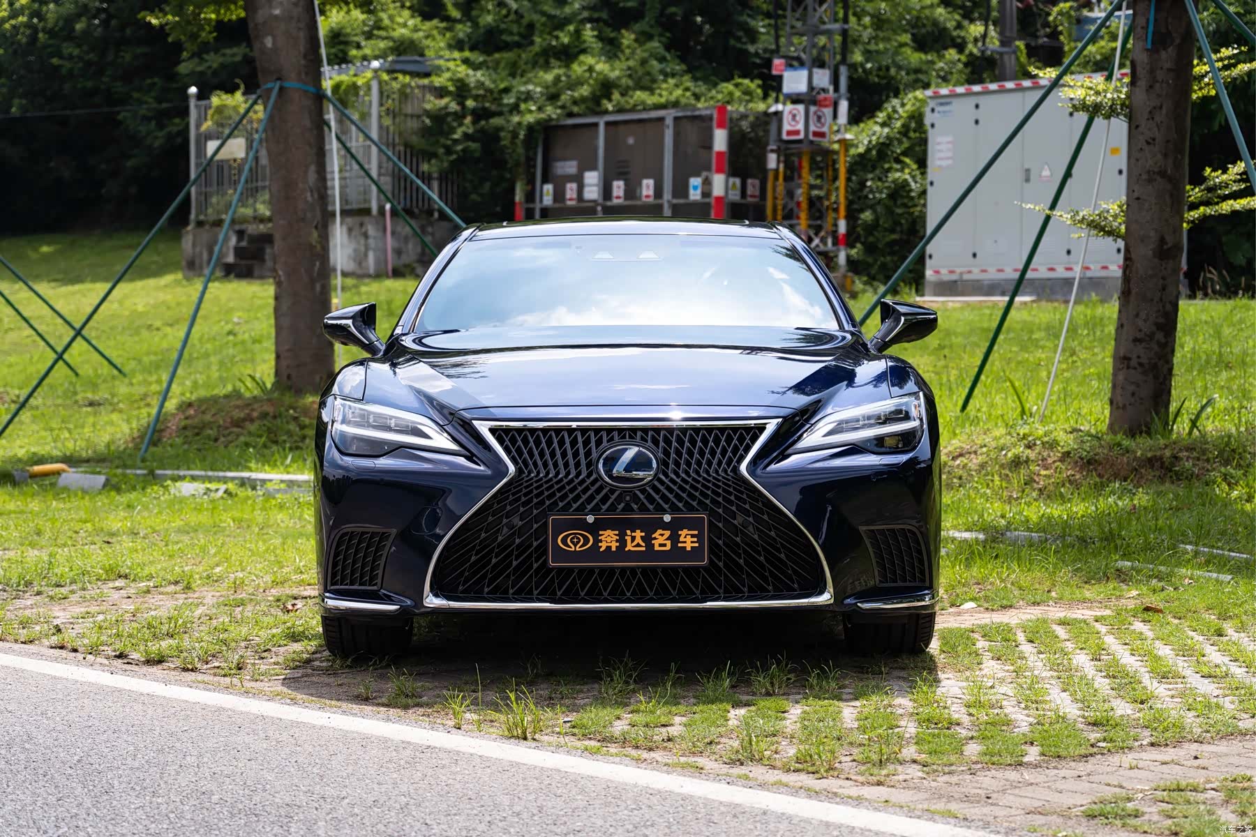 Lexus LS, 2021 2