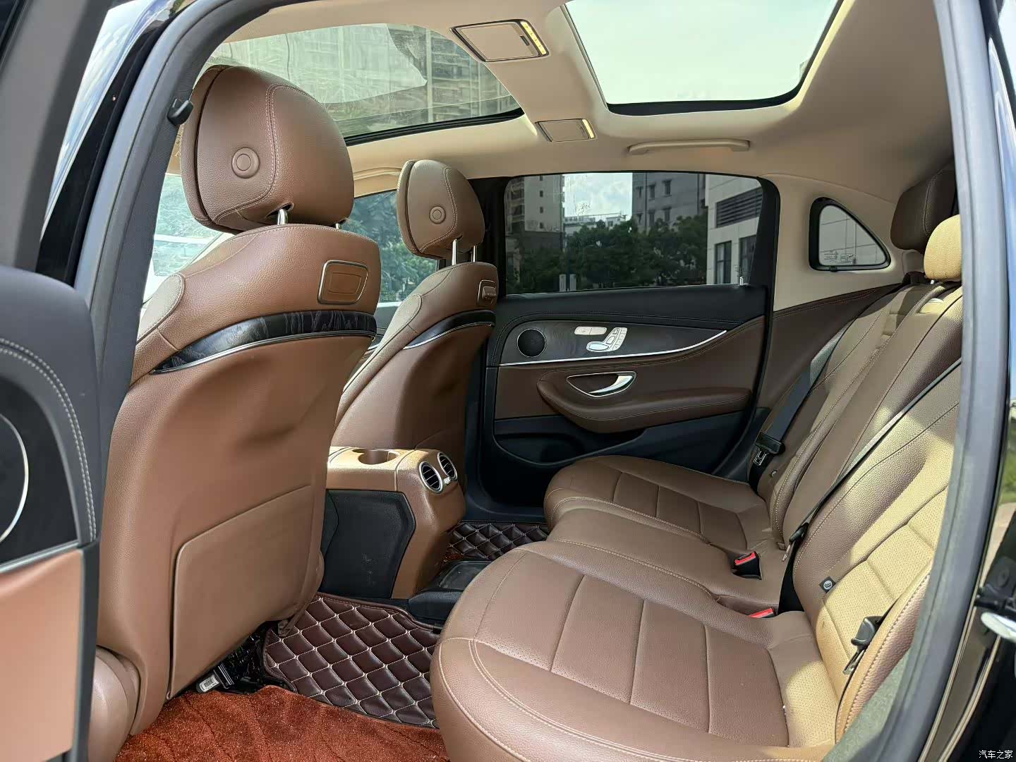 Mercedes-Benz E-Class, 2018 6