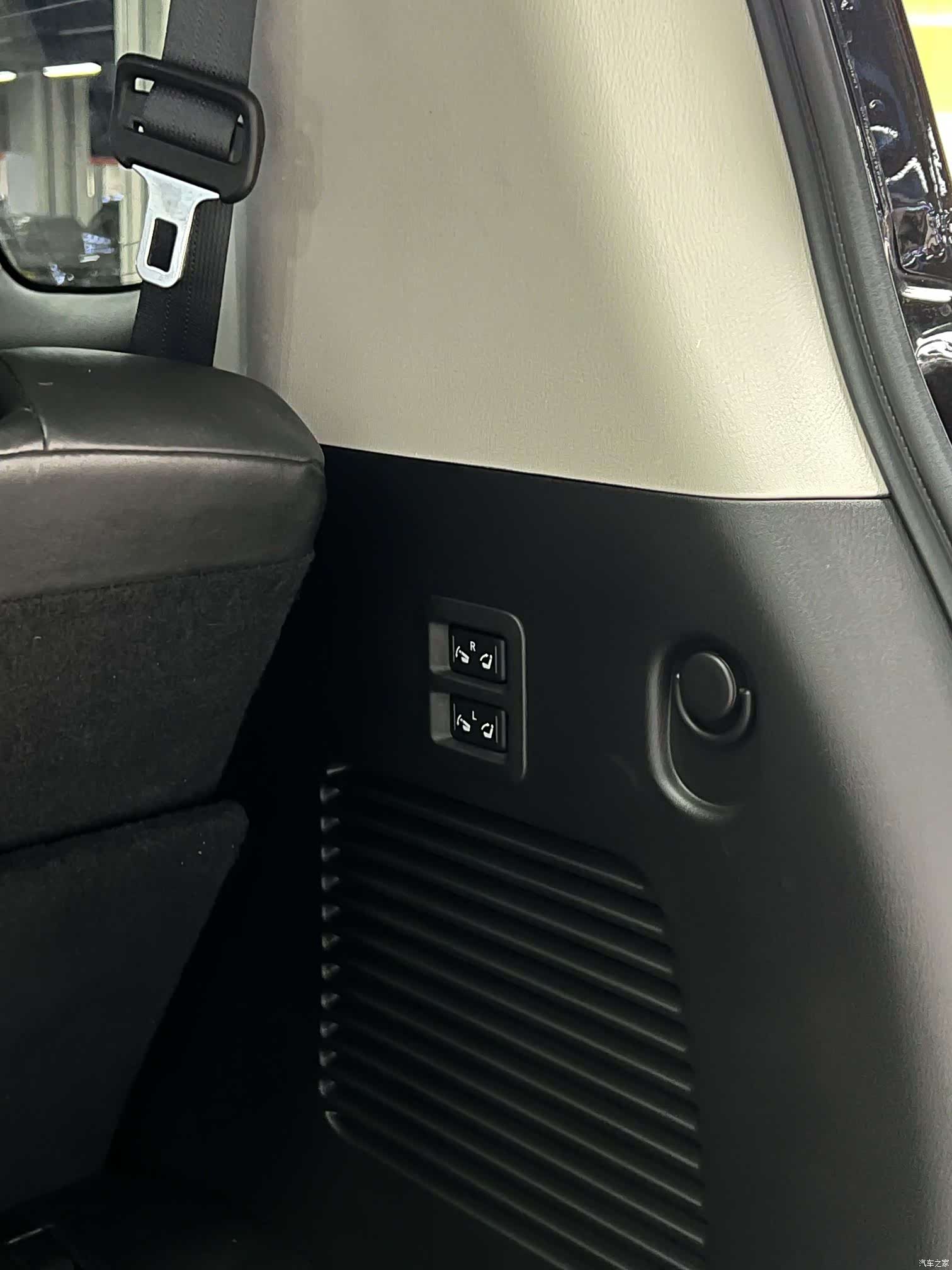 Infiniti QX56, 2014 12