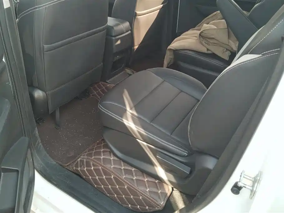 Wuling Wuling Hongguang PLUS