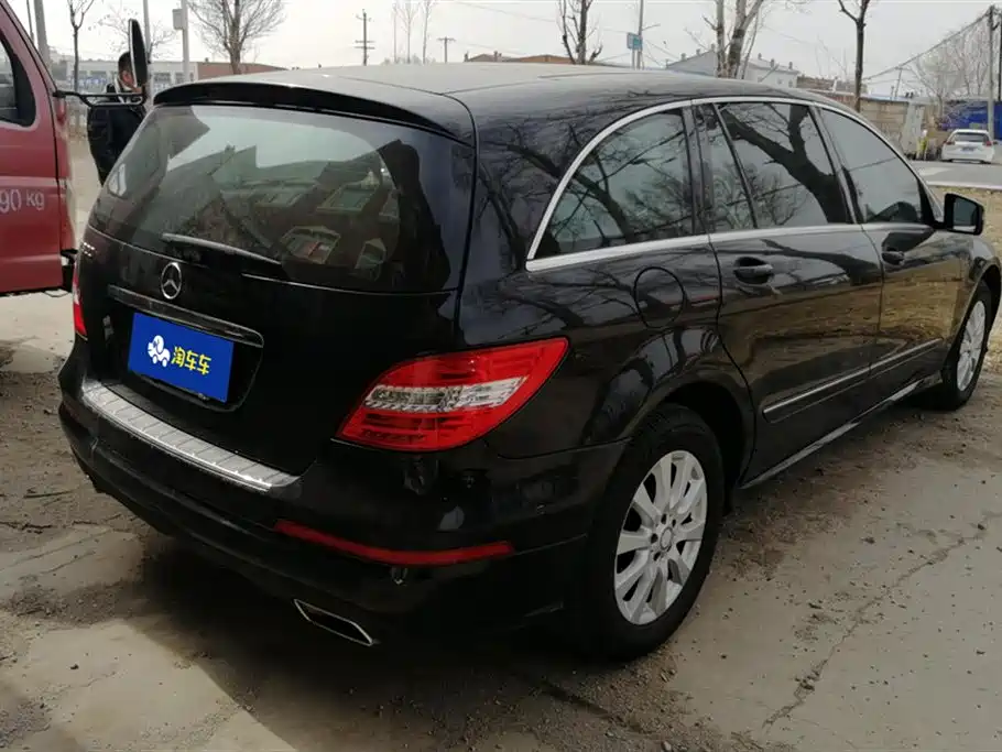 Mercedes-Benz R-class