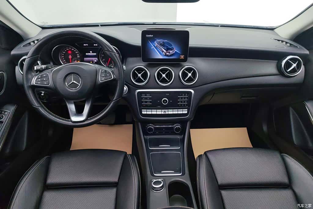 Mercedes-Benz GLA, 2018 12