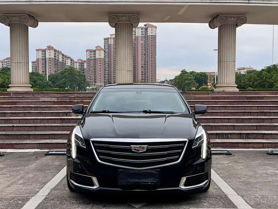 Cadillac XTS
