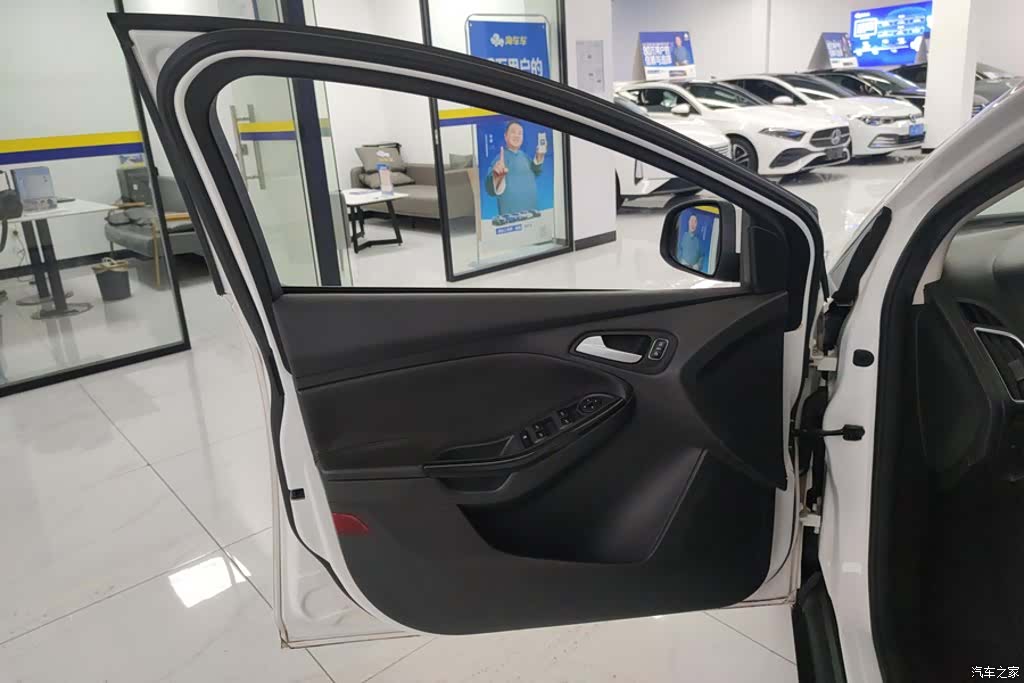 Ford Focus, 2018 7