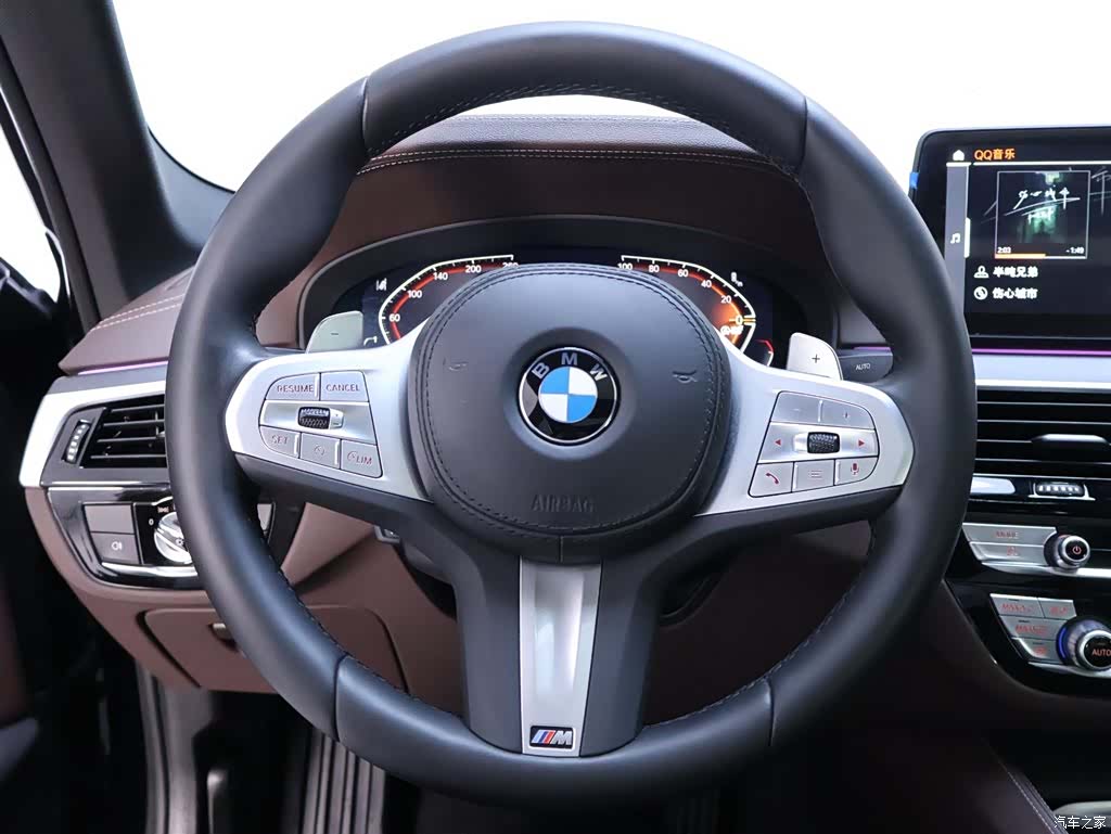 BMW 5 Series, 2024 16